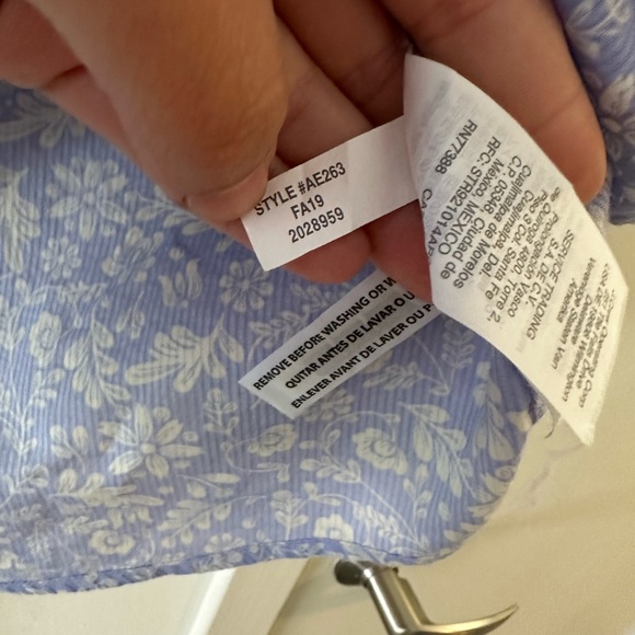 J Crew FLORAL RUFFLE BLOUSE - Picture 4 of 4